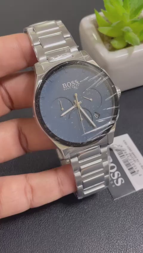 1513763