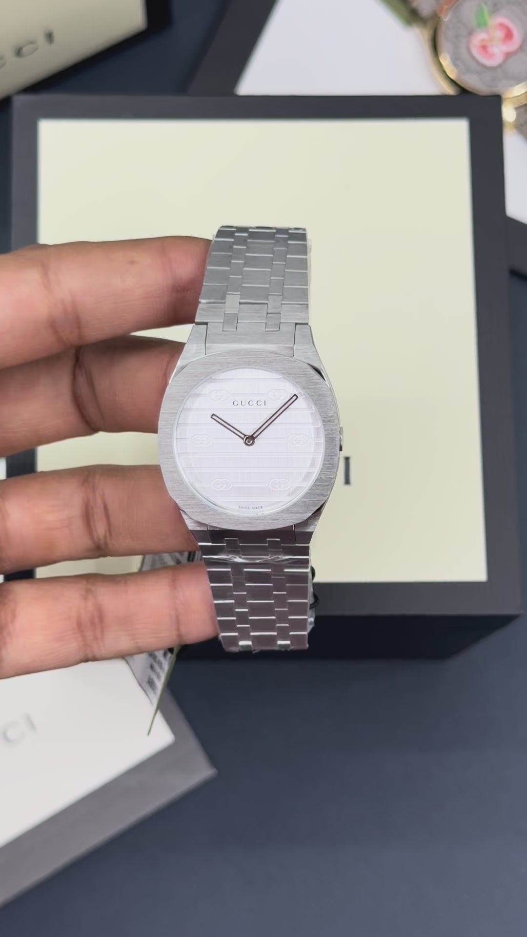 YA163402